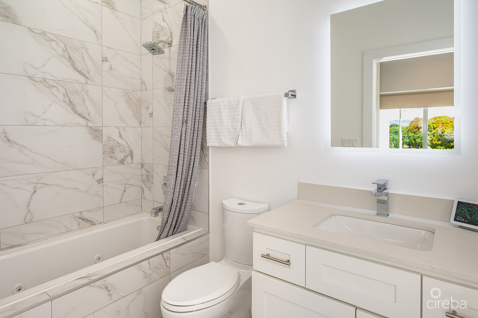 20260617114428 9Gregg ArnoldVivi 8Property Cayman Real Estate