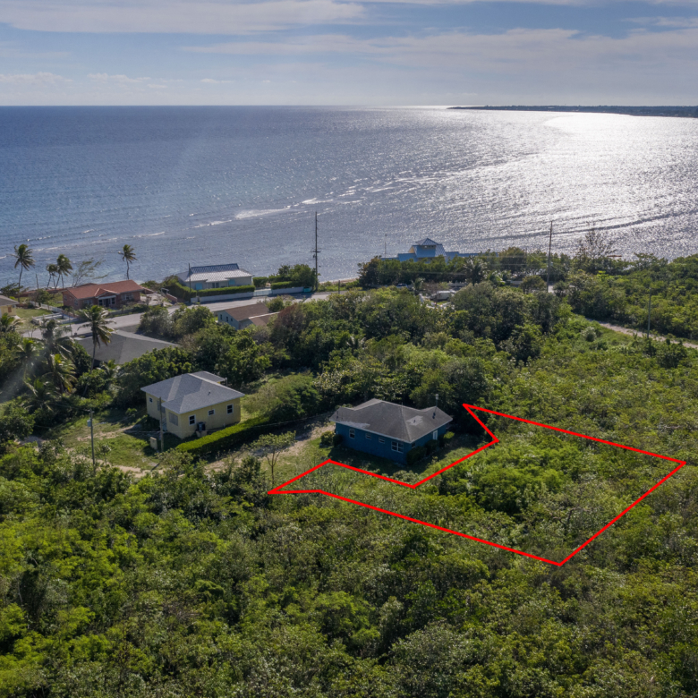 RESIDENTIAL LAND LOT, STEPS FROM THE SEA