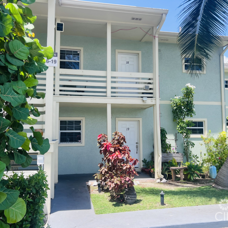 ASPIRATION DRIVE 2 BED, 2 BATH GROUND FLOOR APT
