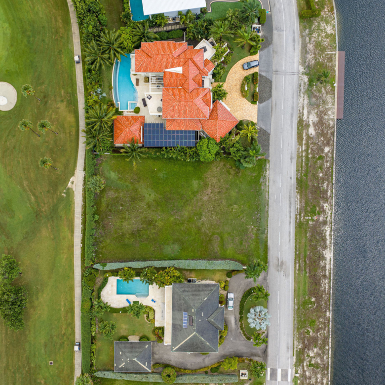 20260703153418 Crighton Drive 17A203