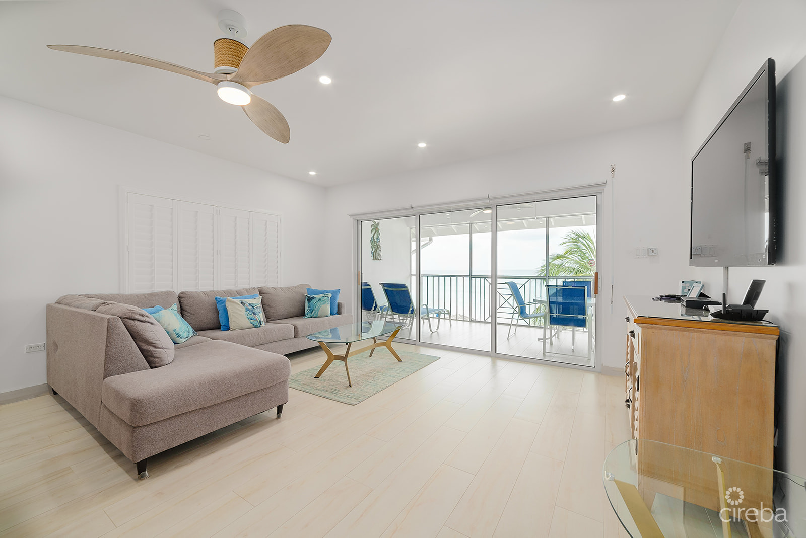 20260708214241 Discovery Point Club Unit