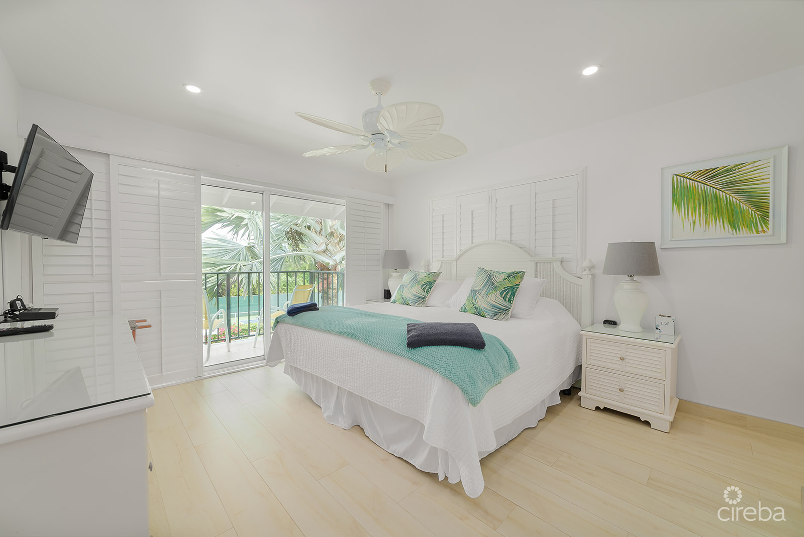 20260708214244 Discovery Point Club Unit