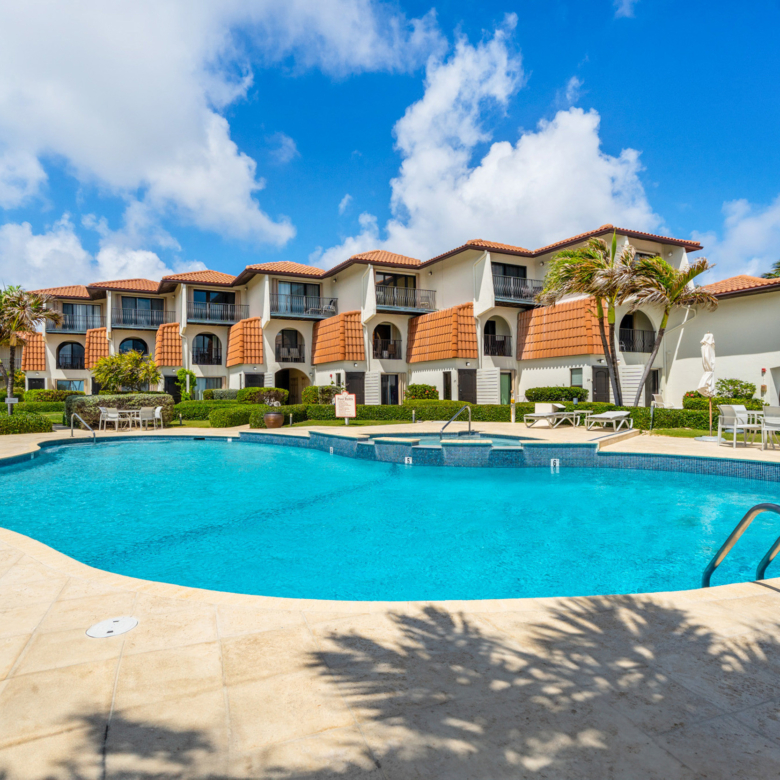 VILLA PAPPAGALLOS 4, WEST BAY RENOVATED CONDO