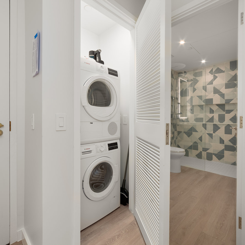 20260710144841 Ocean Front Realty Wendy OneGT 1003Laundry