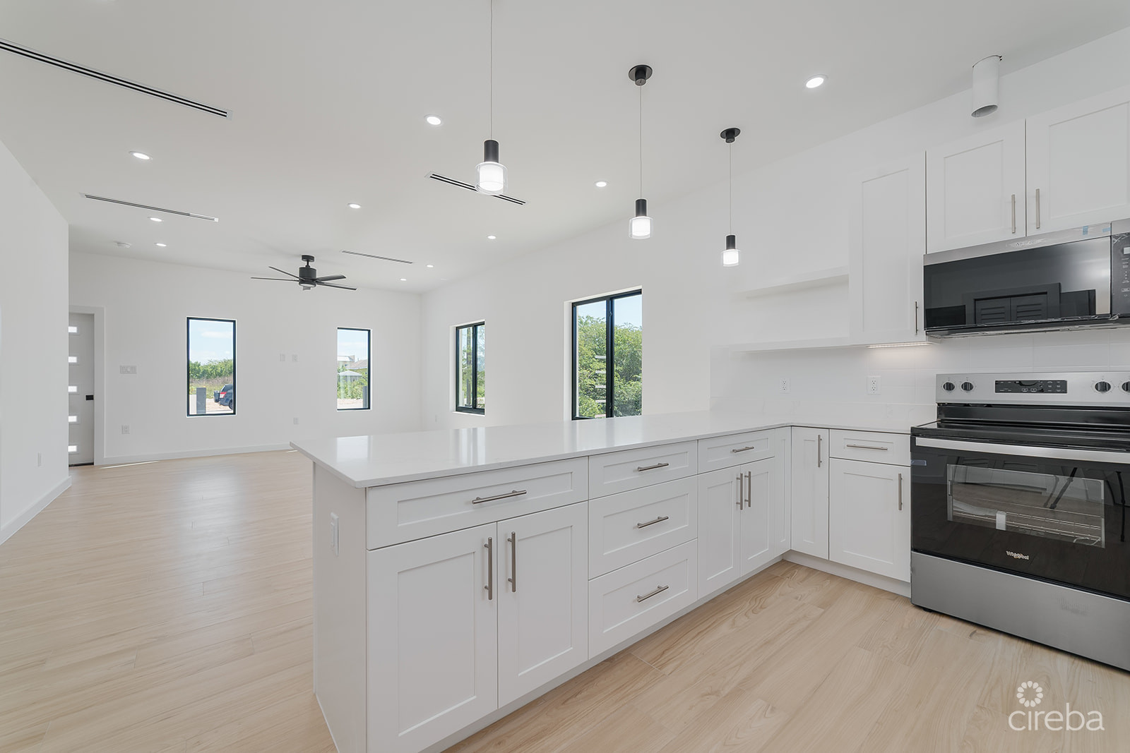 20260720160232 Sherborne Drive16