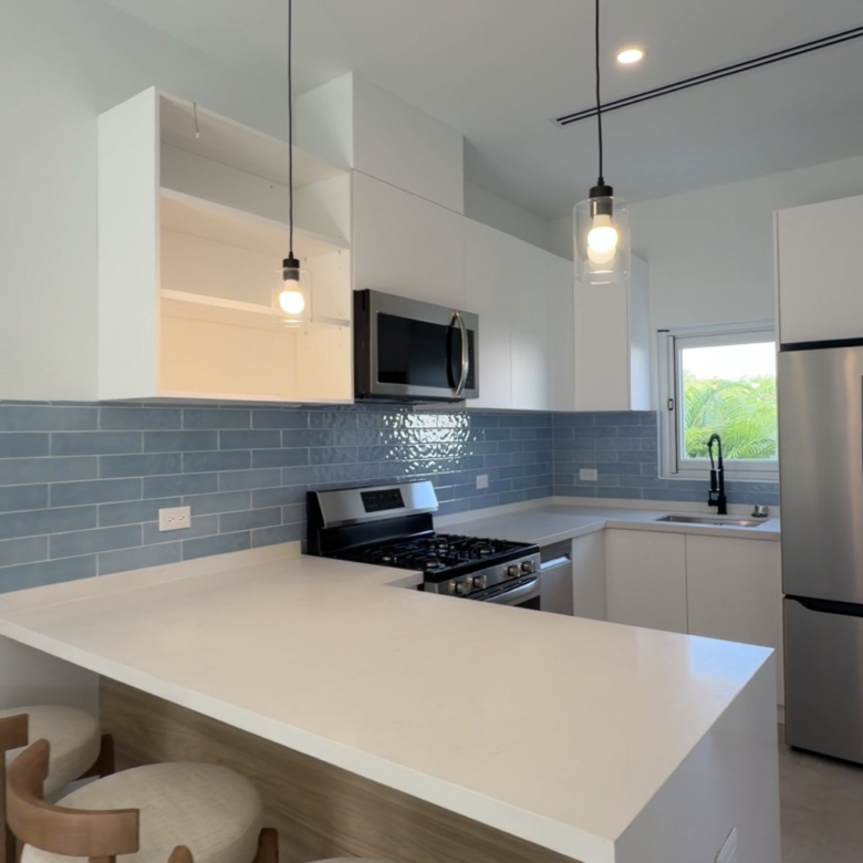 ONE BEDROOM, ONE BATHROOM SEAGRAPE UNIT – MEADOWS AT BATABANO