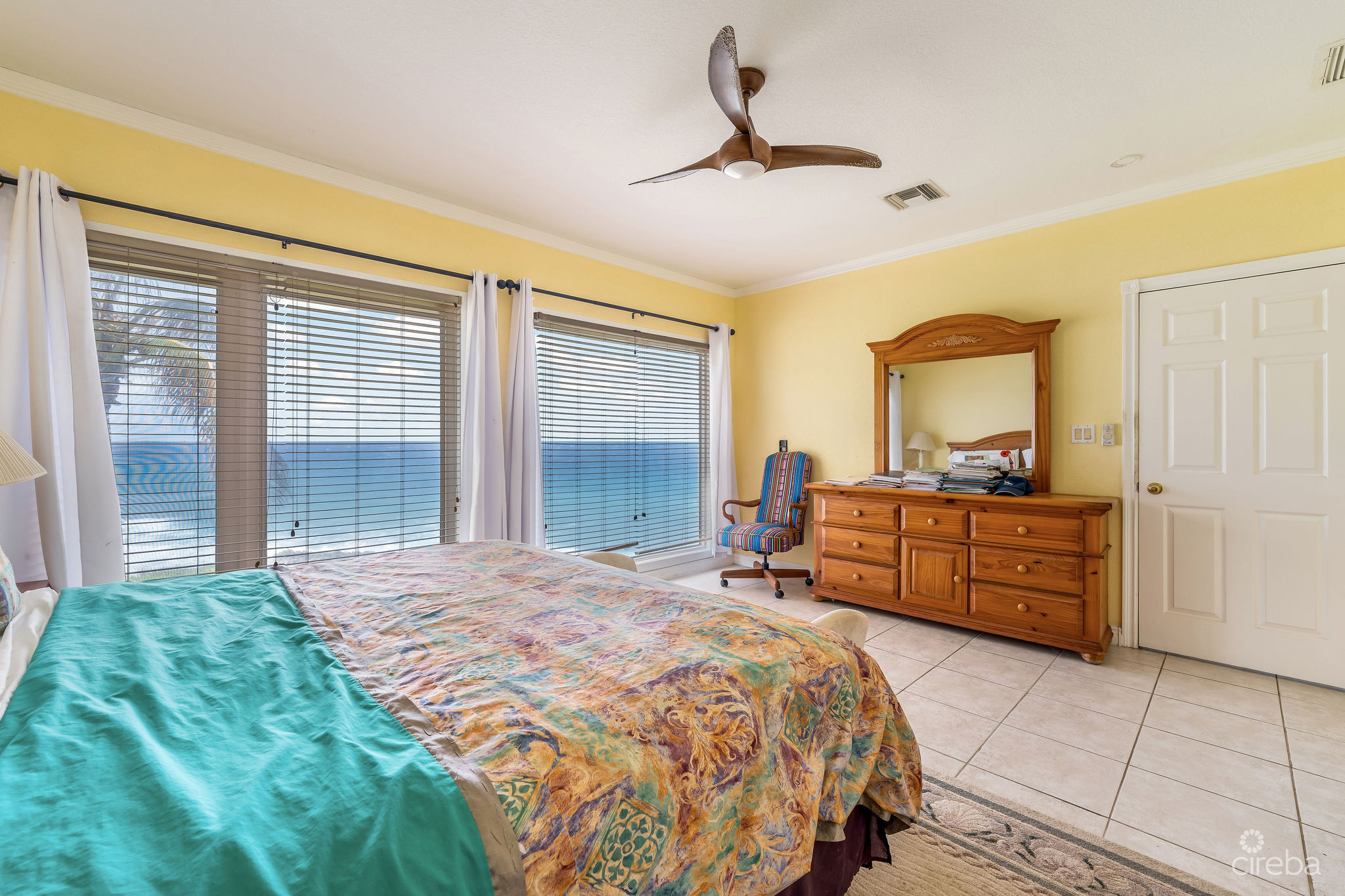 20260826162722 Ocean Point Master Bed