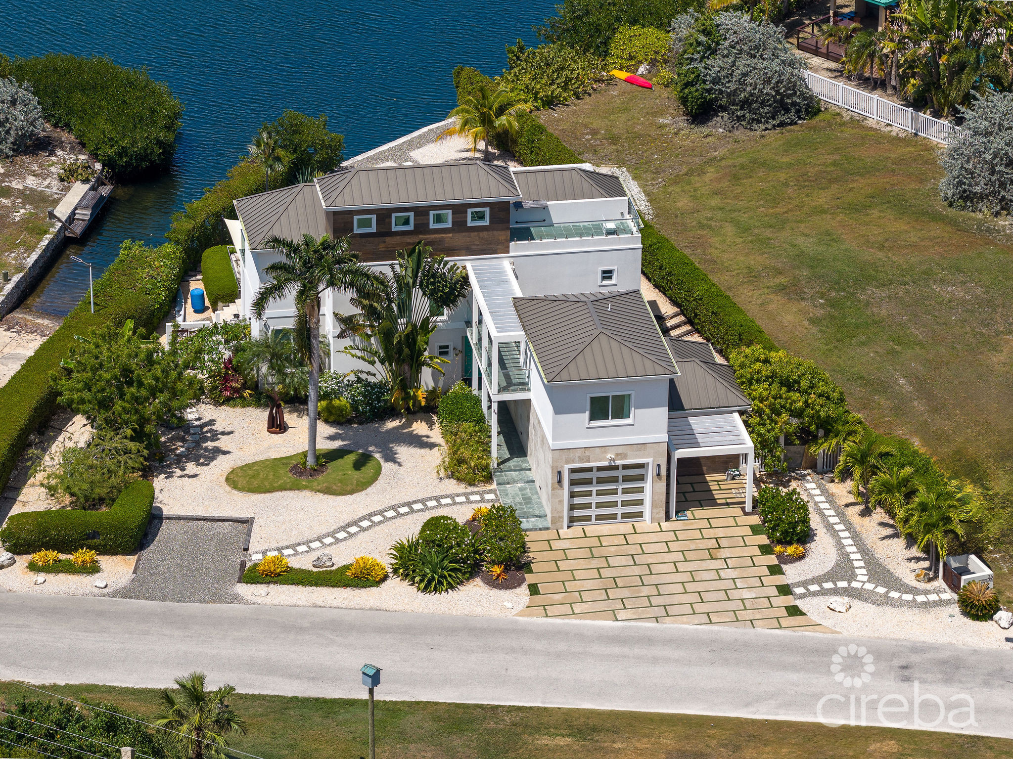 20260813133213 TheShores drone16