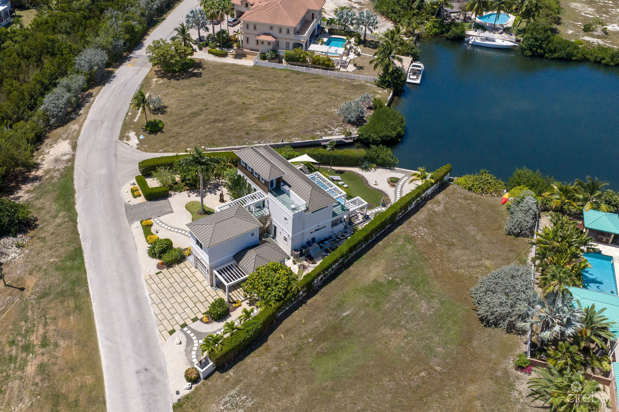 20260813133246 TheShores drone7