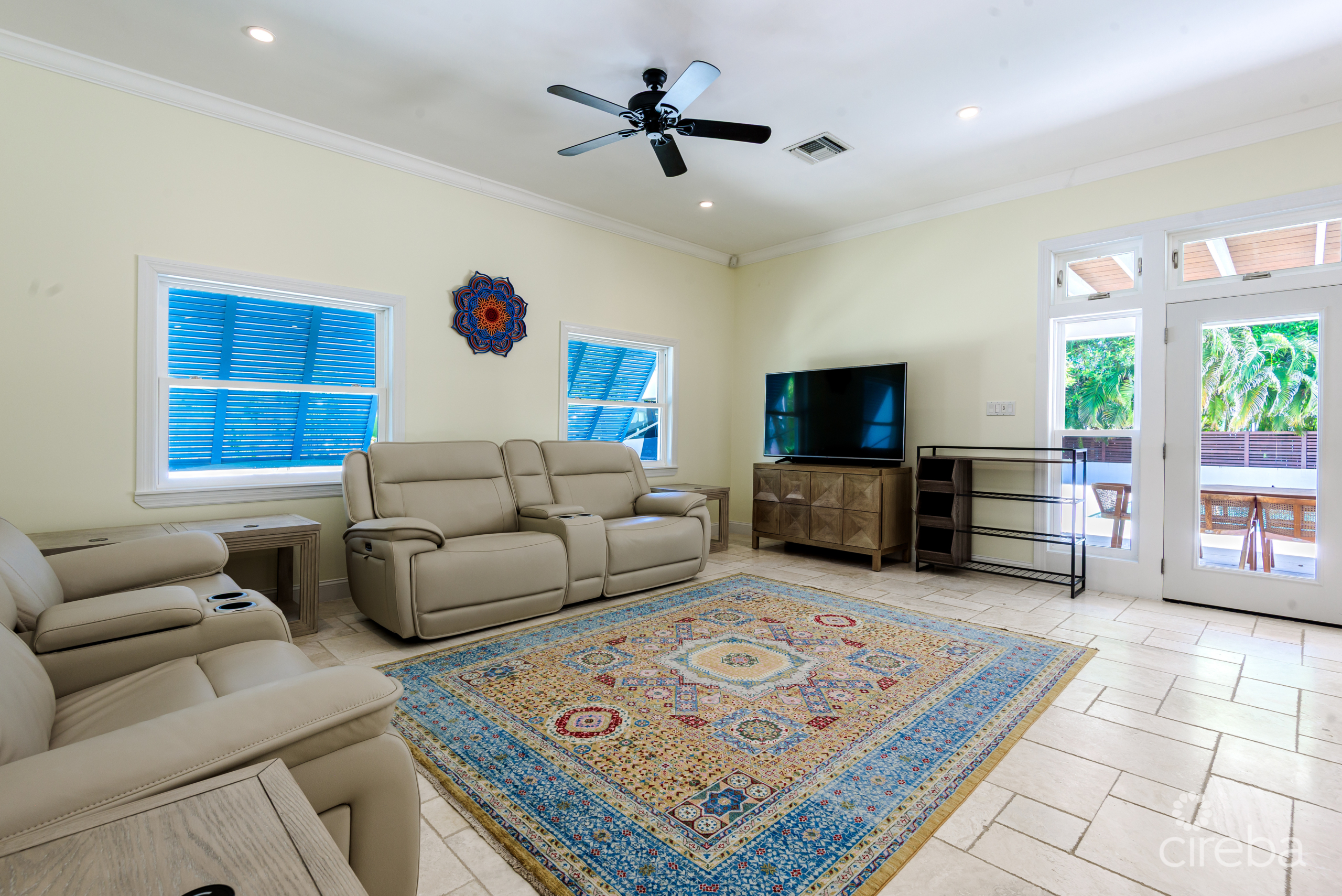 20261012125030 52 Parkland Close17