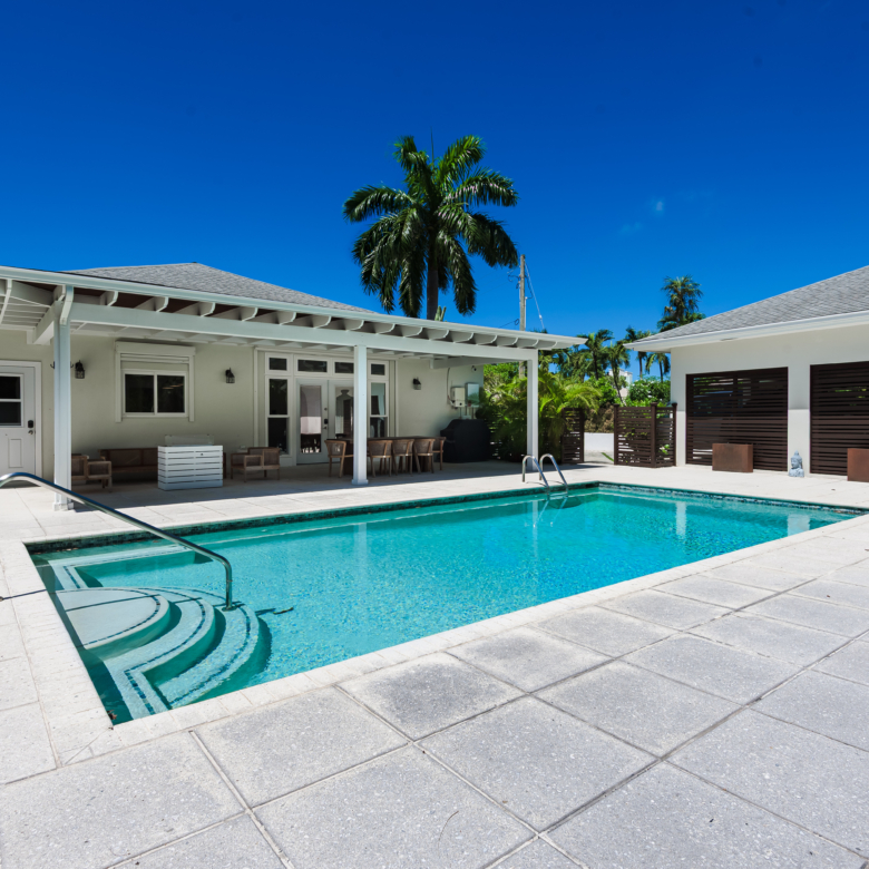 20261012125042 52 Parkland Close23