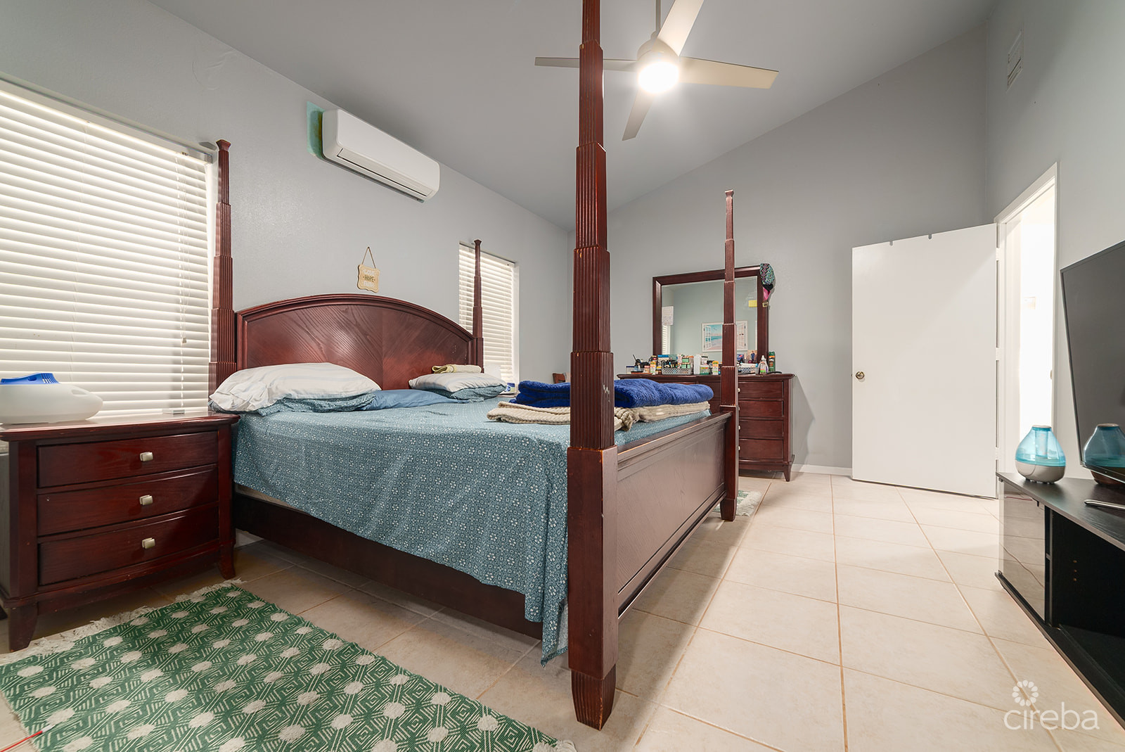 20260825122300 Yoana Brac House26