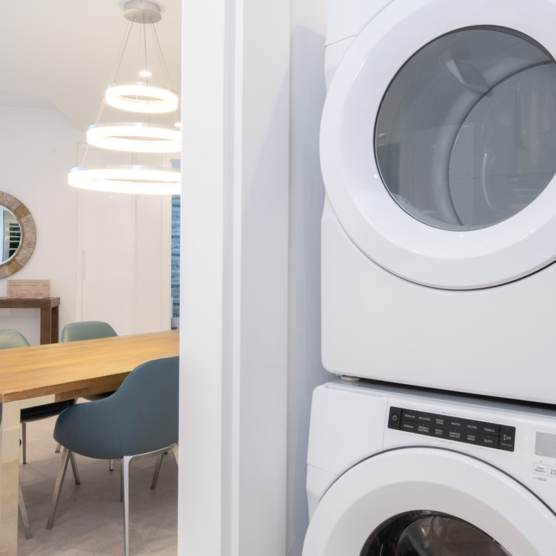 20260825135755 190RPCR205Laundry