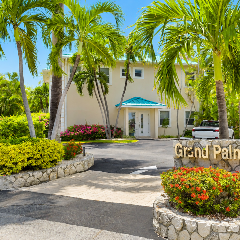GRAND PALMS | GROUND FLOOR 2-BED IN SOUTH SOUND