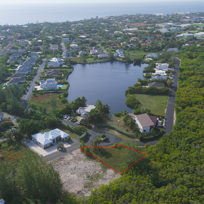 THE LAKES, SOUTH SOUND – RARE 0.2870-ACRE CORNER LOT