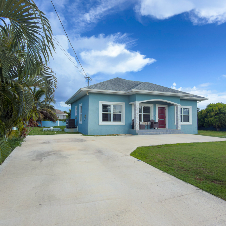 LOWER VALLEY 3 BED, 2 BATH FAMILY HOME