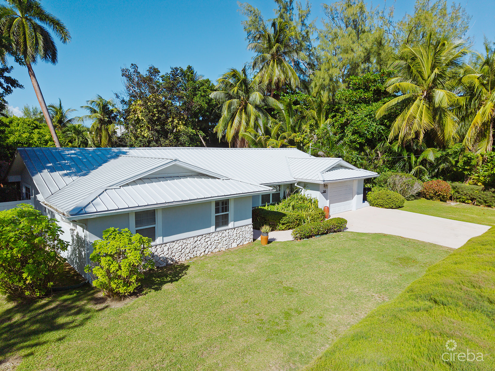 20261007112516 Corcoran Jennifer Drive3