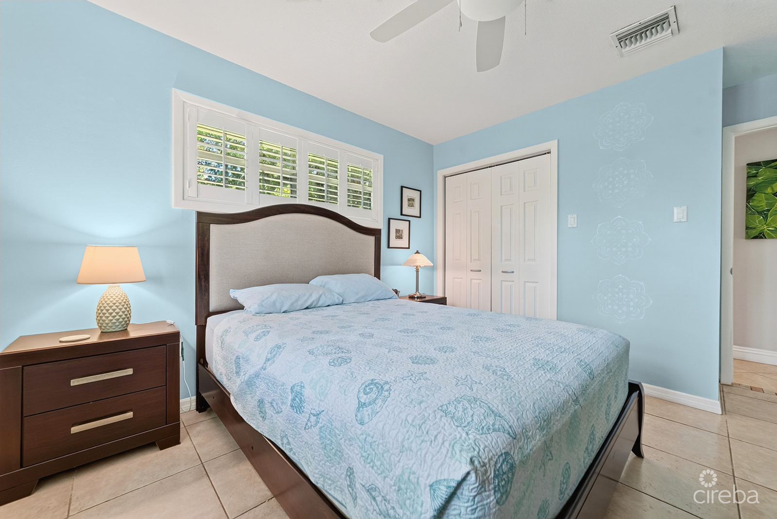 20261016084652 Corcoran Jennifer Drive54