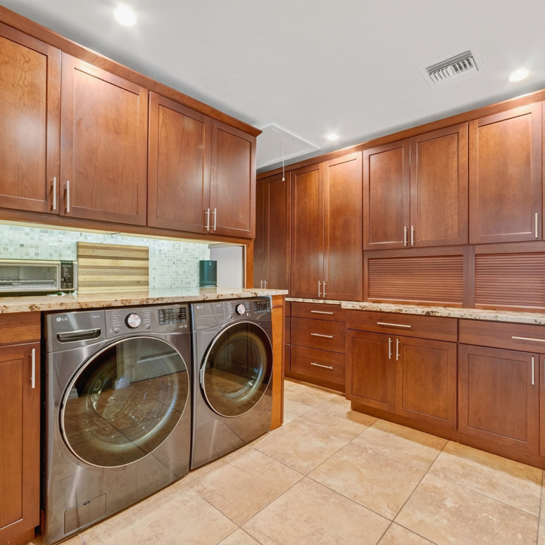 20261016084749 Corcoran Jennifer Drive73
