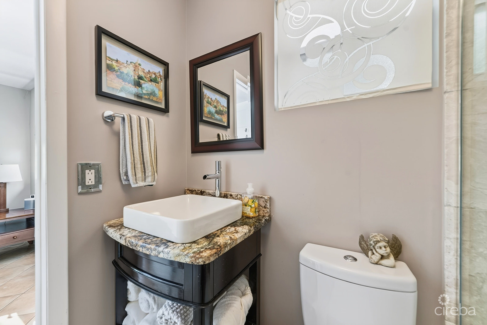 20261016084750 Corcoran Jennifer Drive75