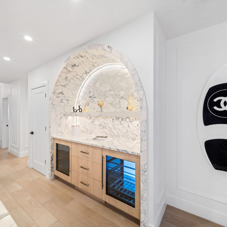 20260923170542 07Stefan PriorAvalon 9 Exquisite Beachfront CondoProperty Cayman Real Estate