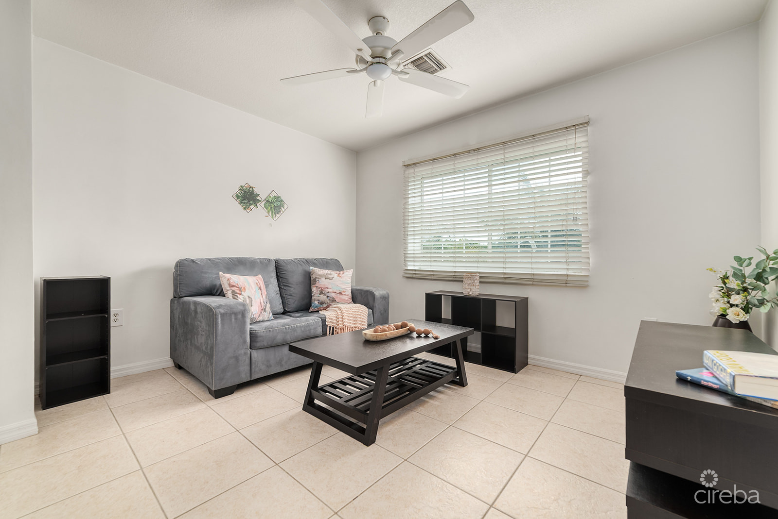 20261001115212 C21 YS Group Lakeside Unit 691 websize