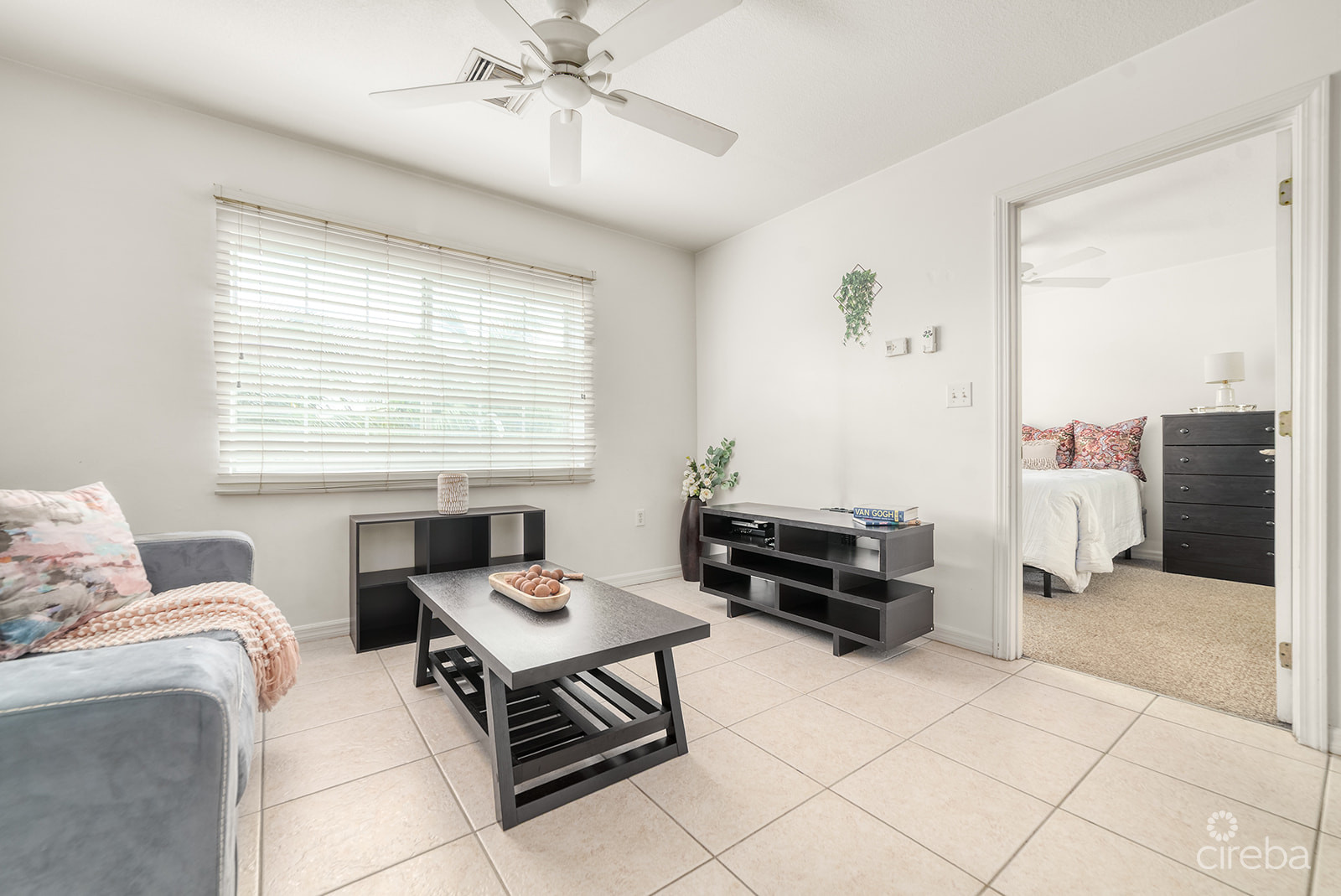 20261001115224 C21 YS Group Lakeside Unit 692 websize