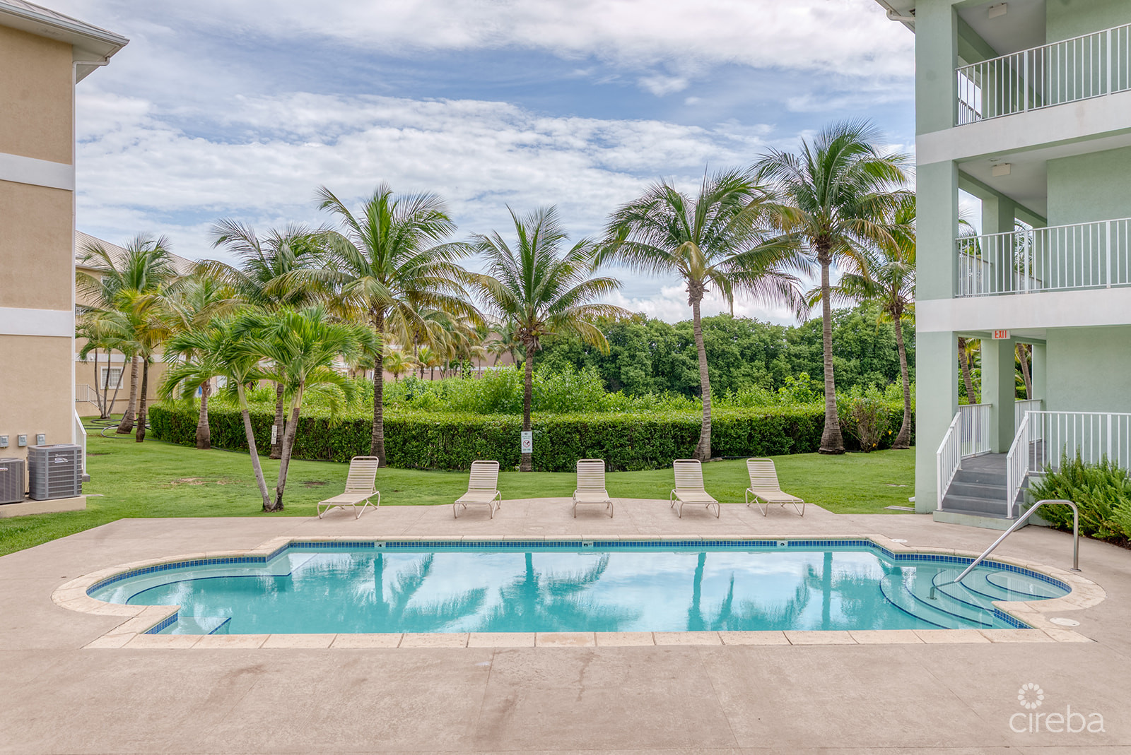 20261001115255 C21 YS Group Lakeside Unit 6915 websize