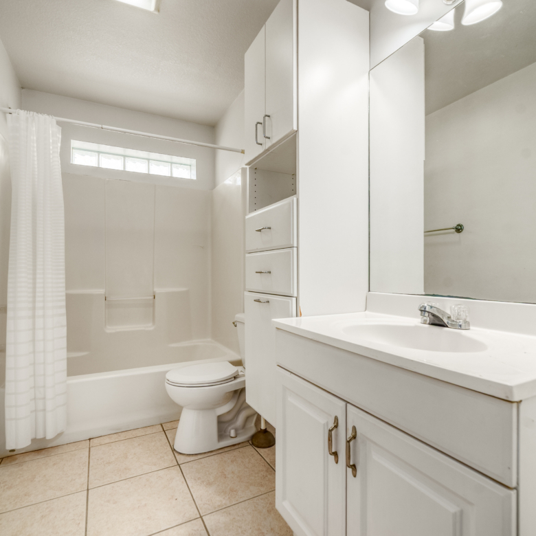 20261005105540 C21 YS Group Lakeside Unit