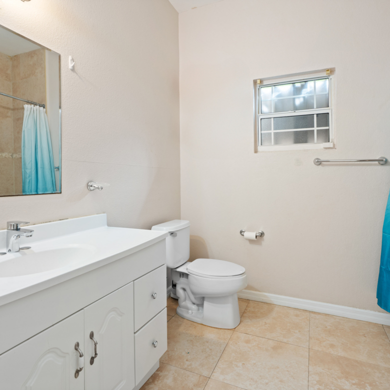 20261005165033 13Shanice EbanksPineapple Way 19 Bodden TownProperty Cayman Real Estate