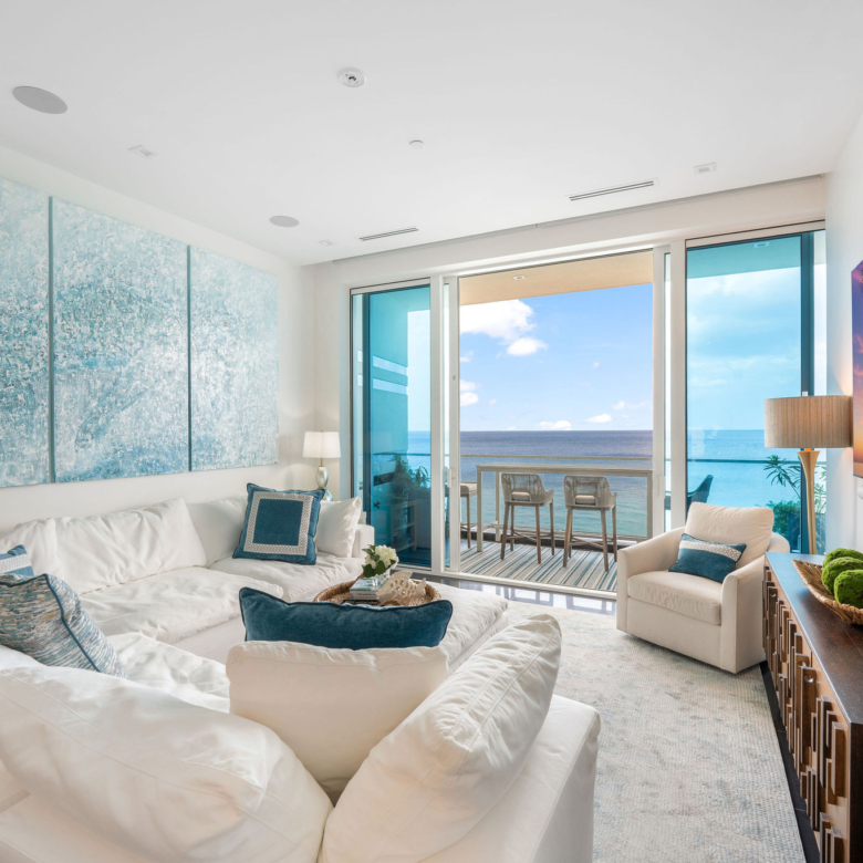 FIN 27, OCEANFRONT CONDO