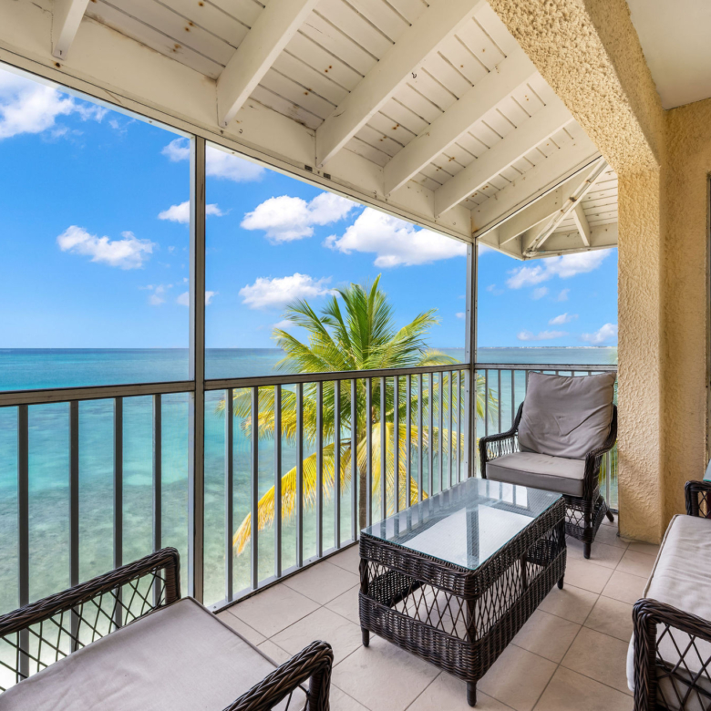 PLANTATION VILLAGE #27 – FULLY RENOVATED BEACHFRONT