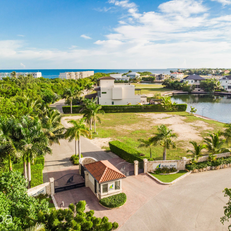 20261023153447 007Colleen MartinHarbour Reach LotProperty Cayman Real Estate